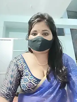 Snapshot of sweetAkhi chatting on 07-15-26, 12:43 sweetAkhi online show from 07-15-26, 12:43