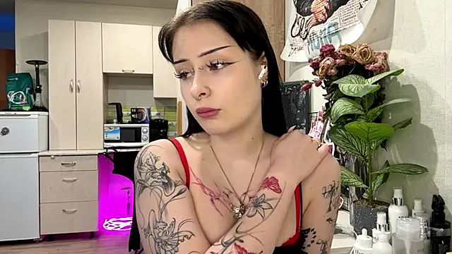 Snapshot of annicefeel chatting on 02-24-26, 02:26 annicefeel online show from 02-24-26, 02:26