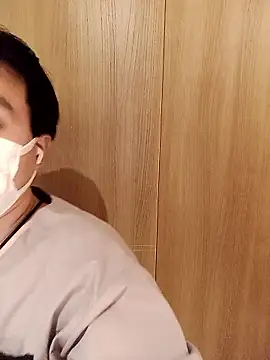 shizuku-kun211 online show from 02-15-26, 07:10