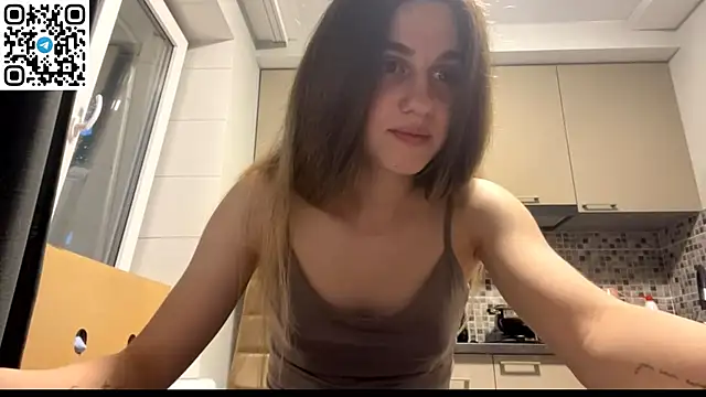 Snapshot of LovelySilk_63 chatting on 06-16-26, 06:21 LovelySilk 63 online show from 06-16-26, 06:21
