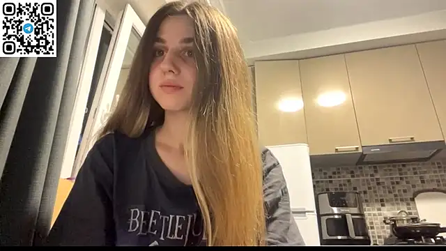 Snapshot of LovelySilk_63 chatting on 06-18-26, 06:45 LovelySilk 63 online show from 06-18-26, 06:45