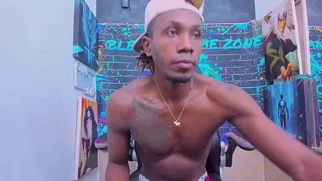 Jeanpieroo26 online show from 02-18-26, 07:21