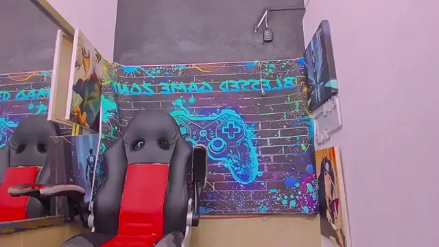 Jeanpieroo26 online show from 02-25-26, 07:23