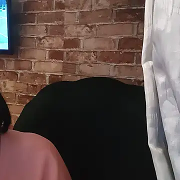 Snapshot of itismyhobby chatting on 10-19-25, 10:21 itismyhobby online show from 10-19-25, 10:21