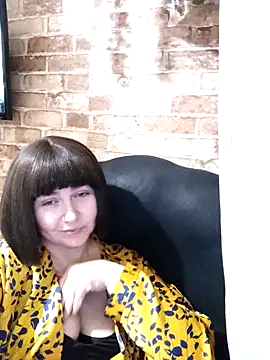 Snapshot of itismyhobby chatting on 12-16-25, 11:43 itismyhobby online show from 12-16-25, 11:43