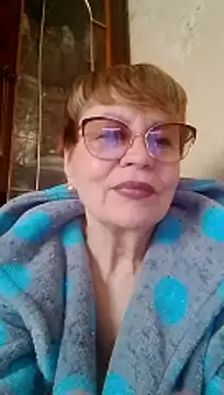 SophieBurns online show from 04-20-26, 10:29