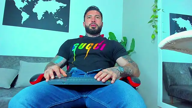 Alessrose online show from 04-15-26, 09:04