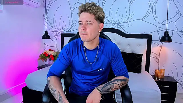 rayan linxx online show from 03-14-26, 07:41