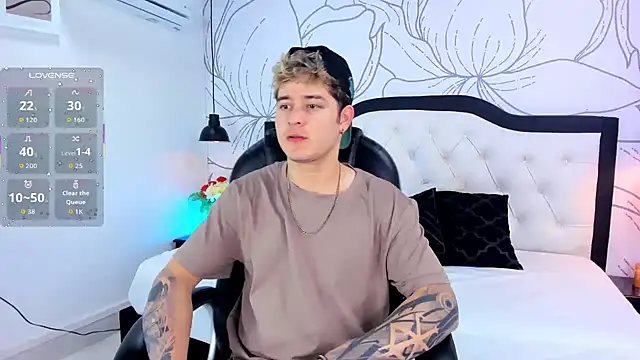 rayan linxx online show from 04-12-26, 07:30