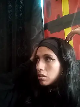 FRANCESCA LOVE  online show from 04-05-26, 07:44