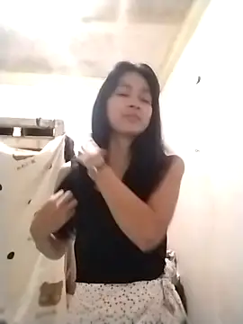 sweet maxine44 online show from 04-17-26, 10:57