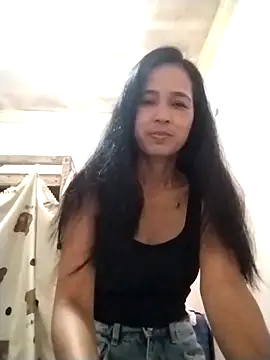 Snapshot of sweet_maxine44 chatting on 04-26-26, 06:27 sweet maxine44 online show from 04-26-26, 06:27