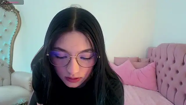 Snapshot of MAHYRA_TAY chatting on 07-08-26, 07:18 MAHYRA TAY online show from 07-08-26, 07:18