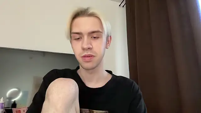 Snapshot of skibatryanka chatting on 07-03-26, 06:58 skibatryanka online show from 07-03-26, 06:58