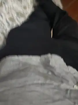 Snapshot of Telugucouple69 chatting on 03-01-26, 05:15 Telugucouple69 online show from 03-01-26, 05:15