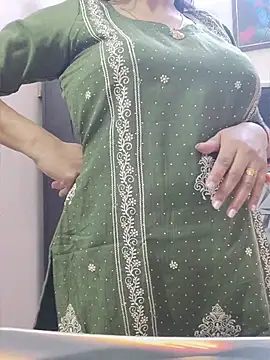 SexybeboX online show from 04-15-26, 05:47