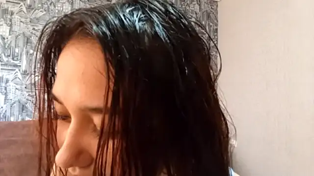 AnnettaBelsito online show from 05-18-26, 01:39