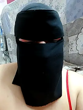 Snapshot of Warda_Egy chatting on 05-05-26, 08:39 Warda Egy online show from 05-05-26, 08:39