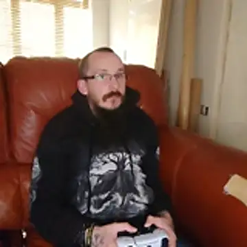 Castbotter1995 online show from 04-21-26, 03:50