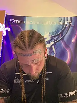 Smokebluntafterblunt online show from 04-20-26, 02:14