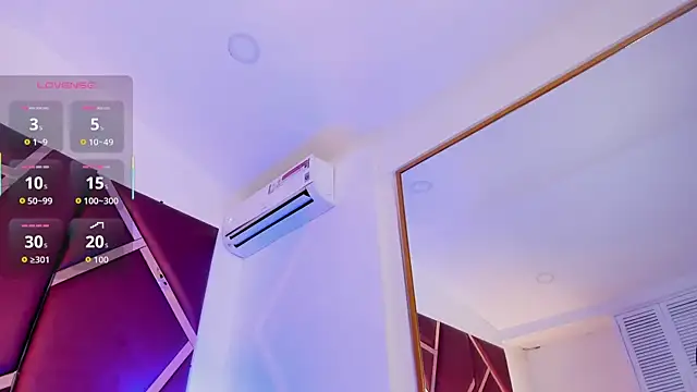 Snapshot of EvaaMoon_ chatting on 05-27-26, 04:31 EvaaMoon online show from 05-27-26, 04:31