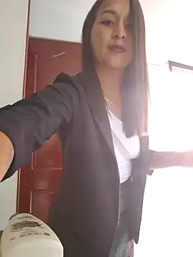 Paola andrade online show from 02-25-26, 02:16