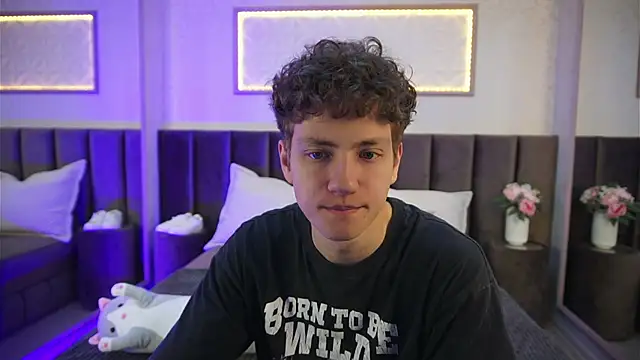 StefanBev online show from 04-20-26, 07:37