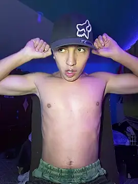 Snapshot of dirtydickkk chatting on 02-26-26, 02:43 dirtydickkk online show from 02-26-26, 02:43