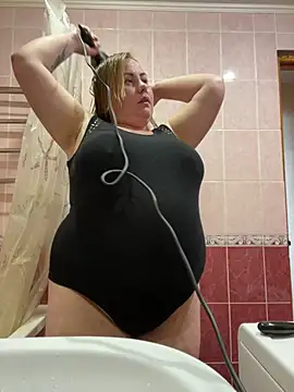 Snapshot of Mommy-girl-Lola chatting on 03-02-26, 10:00 Mommy-girl-Lola online show from 03-02-26, 10:00