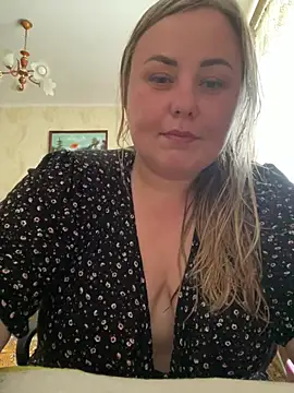 Mommy-girl-Lola online show from 05-16-26, 10:36
