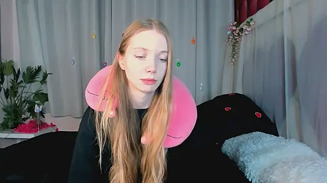Snapshot of lada2k4 chatting on 05-21-26, 05:36 lada2k4 online show from 05-21-26, 05:36