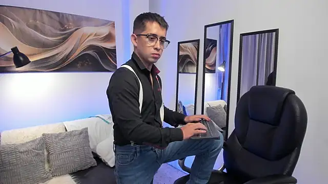 Tommas Jhonson online show from 03-27-26, 08:26