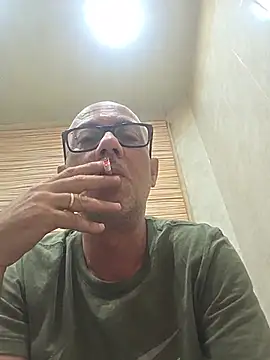 pareja47 online show from 07-09-26, 05:28
