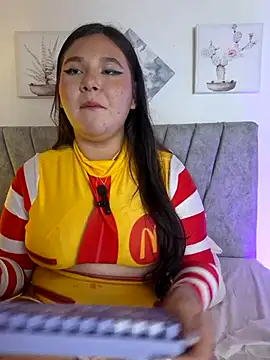 Wild lilhyy online show from 04-21-26, 01:42