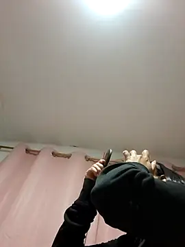 Ariana Castillo   online show from 03-04-26, 11:38