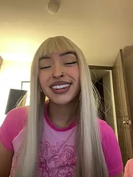 Snapshot of _AbbyIce chatting on 04-17-26, 04:59 AbbyIce online show from 04-17-26, 04:59