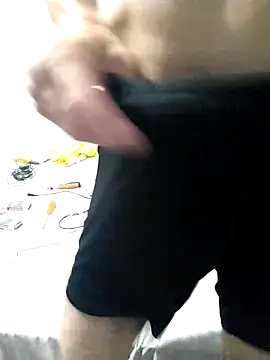 Snapshot of Luan_vaosefoder chatting on 03-21-26, 05:45 Luan vaosefoder online show from 03-21-26, 05:45