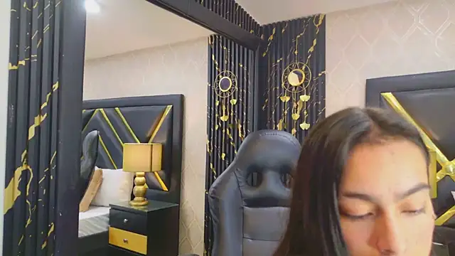 LaurenHazell online show from 03-24-26, 03:44