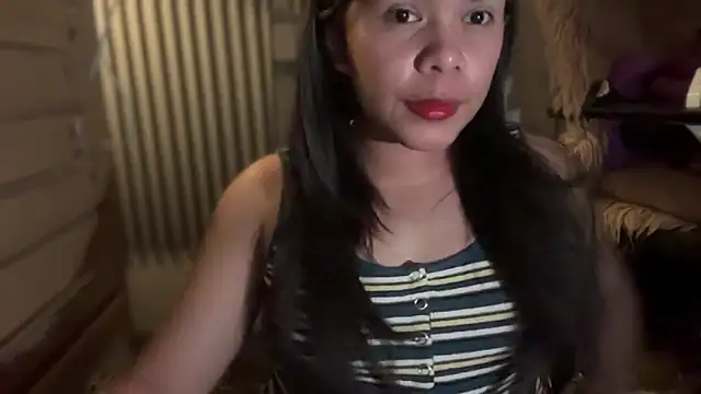 Snapshot of Mooree_naba chatting on 06-26-26, 12:31 Mooree naba online show from 06-26-26, 12:31