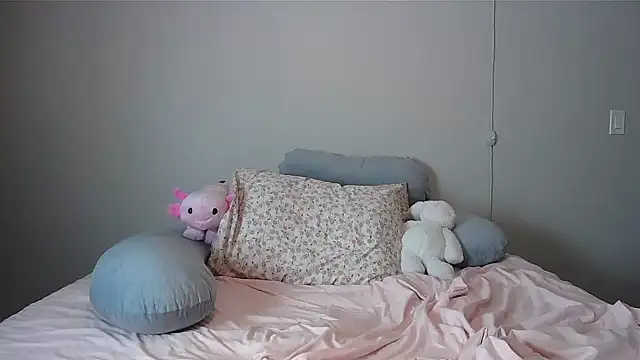 Snapshot of bunnionline chatting on 03-19-26, 01:31 bunnionline online show from 03-19-26, 01:31