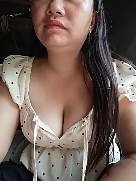 Snapshot of lisn-cute chatting on 06-23-26, 12:19 lisn-cute online show from 06-23-26, 12:19