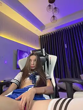 AnnyShore online show from 05-16-26, 12:18