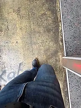 Snapshot of FORE189 chatting on 02-09-26, 10:19 FORE189 online show from 02-09-26, 10:19