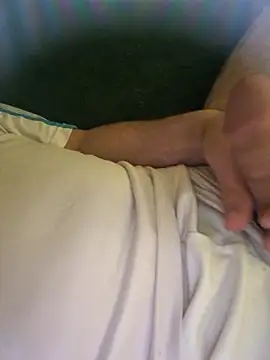 Snapshot of FORE189 chatting on 03-01-26, 09:17 FORE189 online show from 03-01-26, 09:17