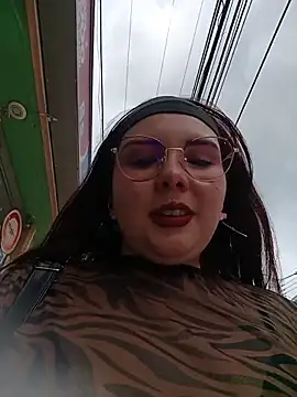 Yulska online show from 03-28-26, 08:19