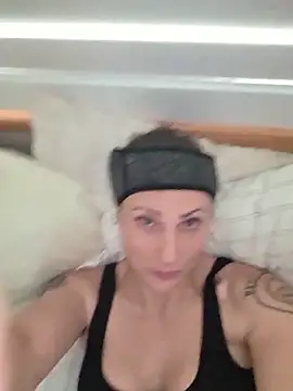 SylviaSunday online show from 06-14-26, 10:23