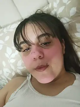 its lauu  online show from 07-15-26, 05:34