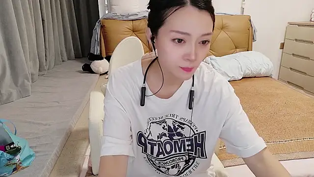 Snapshot of xiaojie_jie chatting on 07-16-26, 04:46 xiaojie jie online show from 07-16-26, 04:46