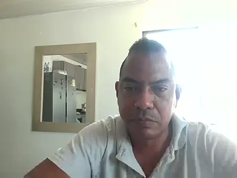 Quillero18 online show from 07-28-26, 02:46