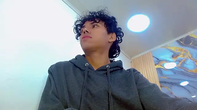 DaviidBuckx  online show from 02-23-26, 02:42